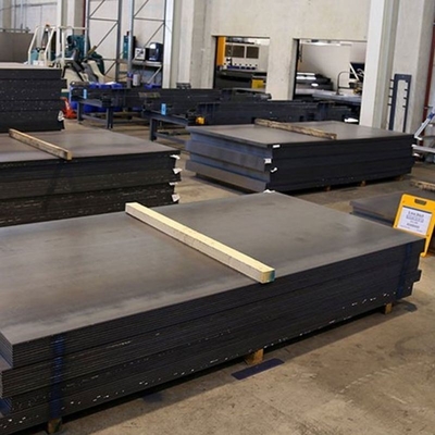 0.6 mm dik warmgewalst roestvrij staalplaat en -platen met kaal/geslagen oppervlak