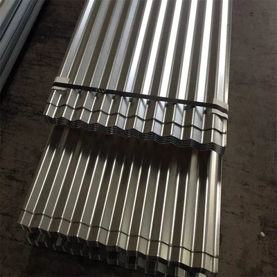 Custom Breedte gegalvaniseerde metalen gegolfde dakplaat met 1% tolerantie en materiaal