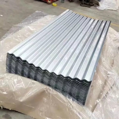Elektrogalvaniseerde golvende dakplaat met RAL-codenummer of aangepaste kleurkeuze