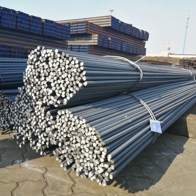 GB DIN ASTM JIS En GOST Standaard 6-32 mm Vervormd staalbalkbalk voor gebouwconstructie