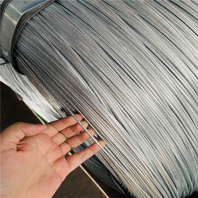 Verpakking gegalvaniseerde ijzeren draad SAE1045/SAE1060/SAE1065/SAE1066 voor hoogsterke veer