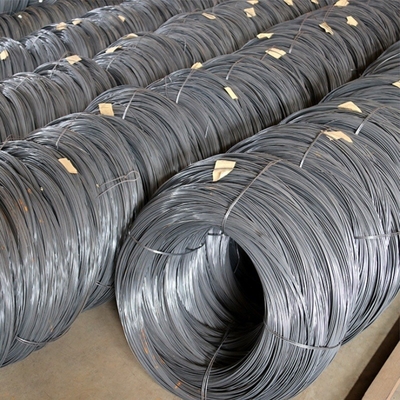 Verpakking gegalvaniseerde ijzeren draad SAE1045/SAE1060/SAE1065/SAE1066 voor hoogsterke veer