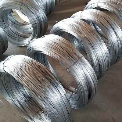 Hoge trekkracht 0,3 mm-3,0 mm zinkgecoate gegalvaniseerde staaldraad voor bouwmaterialen