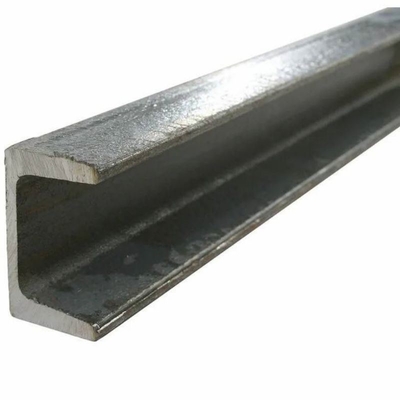40-550 mm Warmgewalst C-kanaalstaal A36 S235JR Q235 SS400 gegalvaniseerd staal U-balkkanaal