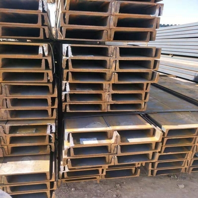 Warmgewalst C-kanaalstaal S235jr S355jr A36 Ss400 gegalvaniseerd staal Q235 kanaalonderdeel