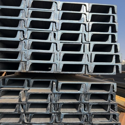 Gegalvaniseerd koolstofmateriaal U-vorm warmgewalst C-kanaalstaal met een breedte van 40-550 mm