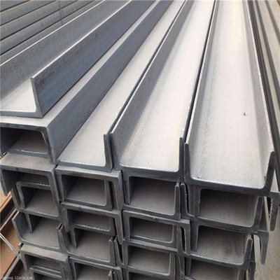 Warm gedompeld gegalvaniseerd U C Purlins Profiel voor de bouw Niet geperforeerd 5-12m Lengte