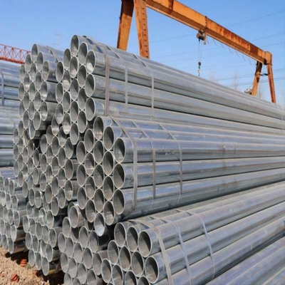 ASTM A53 buis holle sectie rechthoekige pijp gegalvaniseerd vierkant Gi pijp zink gecoat Q235 Q345 staal