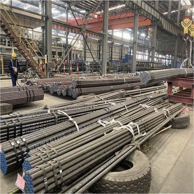 5.8/6m/11.8m/12m API 5L X70 standaard gelaste ronde stalen buis voor gas- en oliepijplijnen