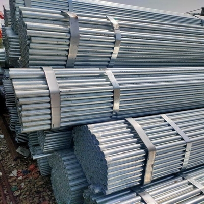Mild Strip Steel gegalvaniseerde EMT-pijp 1/4&quot;-48&quot; voor naadloze precieze elektrische buizen