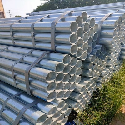 Naadloze koolstofstaalbuis gegalvaniseerd Gi ijzeren staalbuis 1/4 &quot;-48&quot; hoge zinklaag