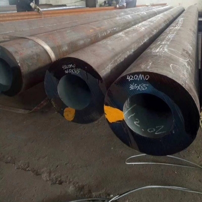 Zwarte coating naadloos rond koolstofstaal buis 10 20 Q235 Q345 voor olie- en gasleidingen