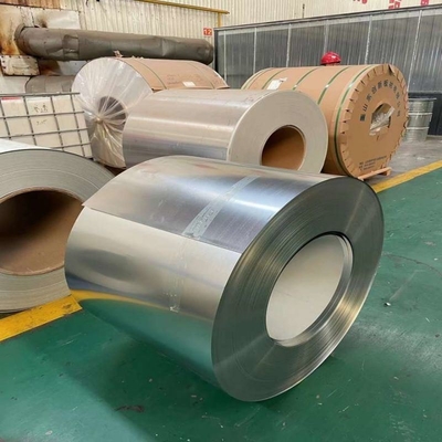 Vietnamese leveringen CFR Carbon ASTM Steel Roll Coil/Sheet voor decoratie