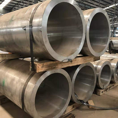 Geverfde rolgoudlack Mat Surfance Kleurcoated Stucco Aluminium Pipe voor decoratie