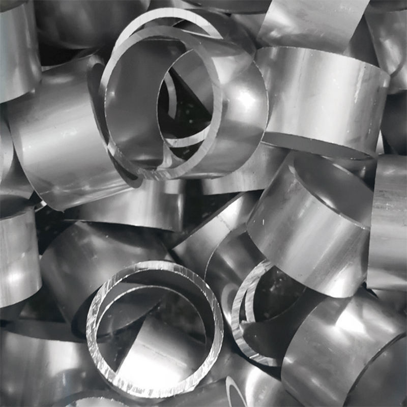 Geverfde rolgoudlack Mat Surfance Kleurcoated Stucco Aluminium Pipe voor decoratie